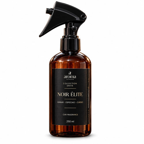 Aromatizante para auto Noir Élite de 250 ml, Collection Drive de Aroma Tu Espacio, en envase ámbar con atomizador